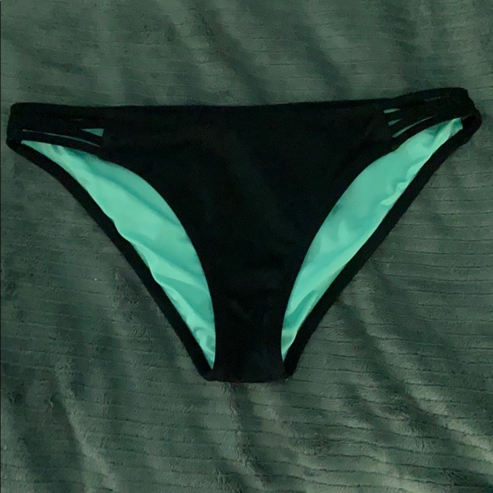 Bathing suit bottoms